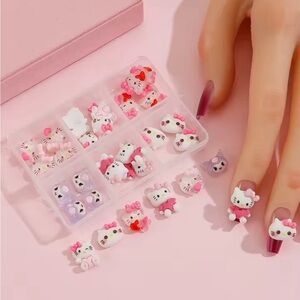 Hello Kitty Nail Charms 30 piece NEW